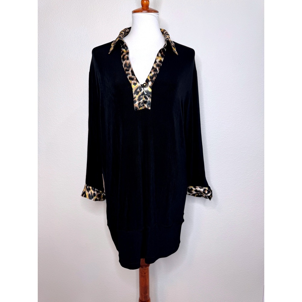 CHICO'S TRAVELERS Tunic Tab Front XL Black w. Animal Print Collar Cuffs Travel